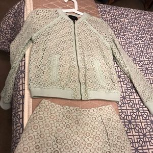 VICTORIA BECKHAM CUT LACE OUT FIT.